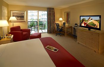 DoubleTree by Hilton Tampa Airport - Westshore