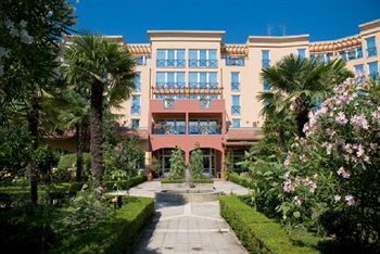 Rogner Hotel Tirana