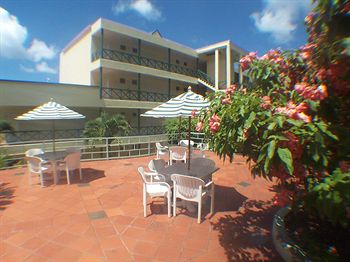 Cara Suites