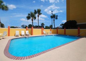 Comfort Suites Baymeadows Near Butler Blvd