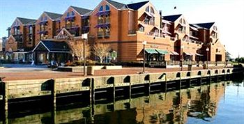 Pier 5, an Ascend Hotel Collection Member