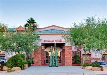 Comfort Suites Airport
