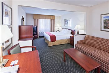 Holiday Inn Express Wichita