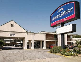 Howard Johnson Inn & Suites Columbus