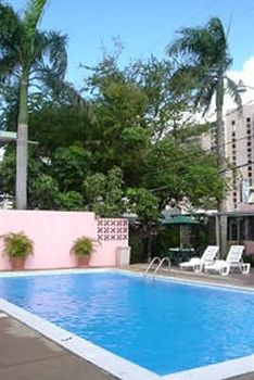 Coqui Inn