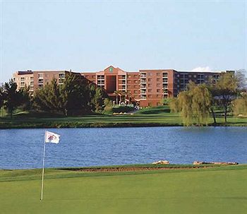 Embassy Suites Phoenix - Scottsdale