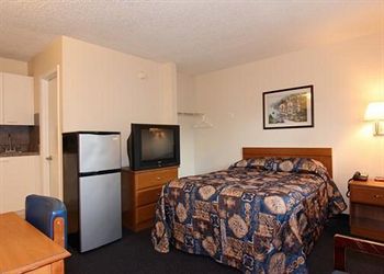 Suburban Extended Stay Bay Meadows