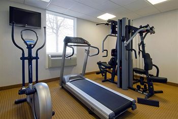Quality Inn & Suites Airport