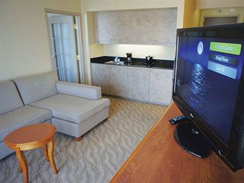 La Quinta Inn & Suites Mpls-Bloomington West