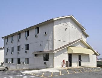 Super 8 Motel - Columbus Airport