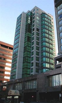 The Landis Hotel and Suites