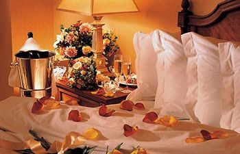 The Ritz-Carlton Golf & Spa Resort Rose Hall, Jamaica