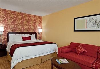 Courtyard by Marriott Austin Northwest Arboretum