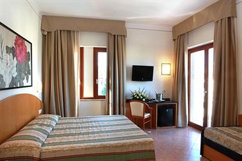 Hotel Caravel