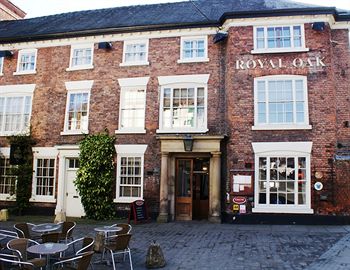 Royal Oak Hotel