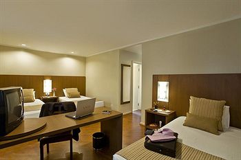 Hotel Deville Curitiba