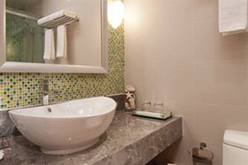 Silvermine Beach Resort