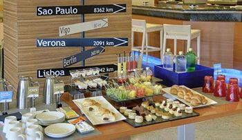 Tryp Santiago Hotel