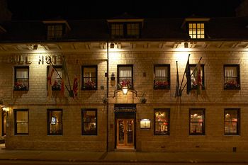Bull Hotel
