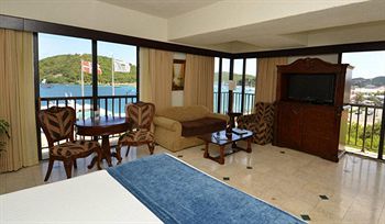 Windward Passage Hotel