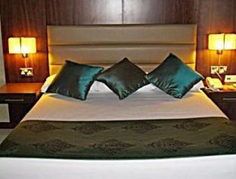 Howard Johnson Hotel - Diplomat Abu Dhabi AE