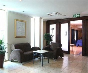 The Westford Hotel & Suites