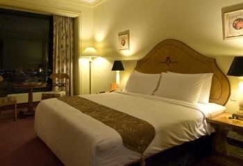 Waterfront Cebu City Hotel & Casino