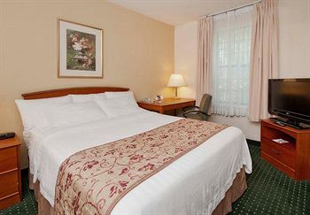 TownePlace Suites by Marriott Charlotte Univ. Research Park