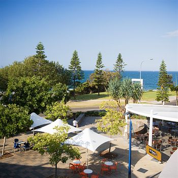 Mantra Mooloolaba Beach
