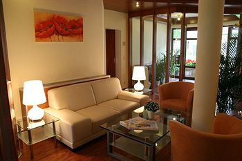 Hotel Flora Stuttgart - MÃ¶hringen