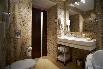 Azimut Hotel Sibir