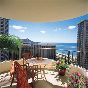 Hilton Grand Vacations Suites at Hilton Hawaiian Village