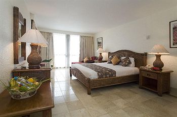 Warwick Fiji Resort & Spa