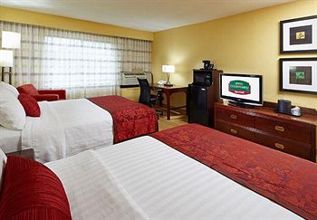 Courtyard by Marriott Lafayette Airport