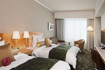 Crowne Plaza Ana Chitose