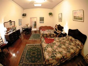 Hotel Santo Tomas