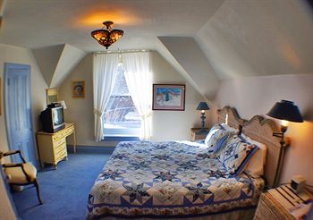Snow Queen Lodge