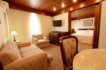 Lancaster Hotel