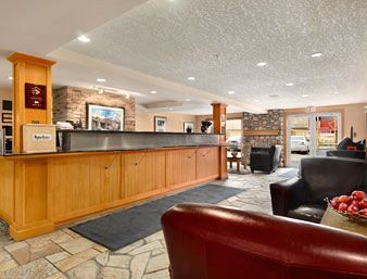 Ramada Canmore