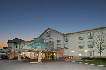 Best Western Plus Travel Hotel Toronto Airport