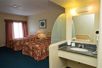 Oceanview Hotel & Residences