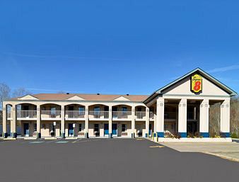 Super 8 Nashville West