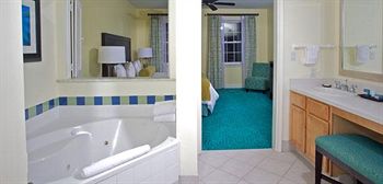 Harborside Resort at Atlantis