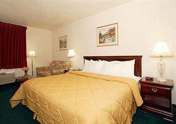 Comfort Inn At Frontier City
