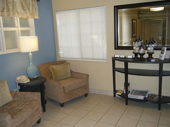Candlewood Suites Phoenix/Tempe