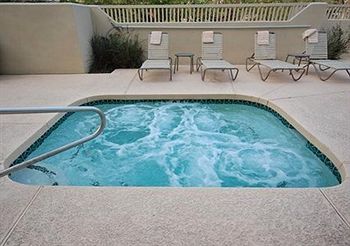 Comfort Suites at Metro Center