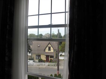 James Bay Inn Hotel & Suites