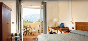 Savoy Beach Hotel