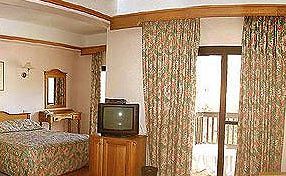Saint Patrick's Hotel