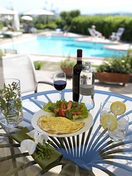 Relais Santa Chiara Hotel